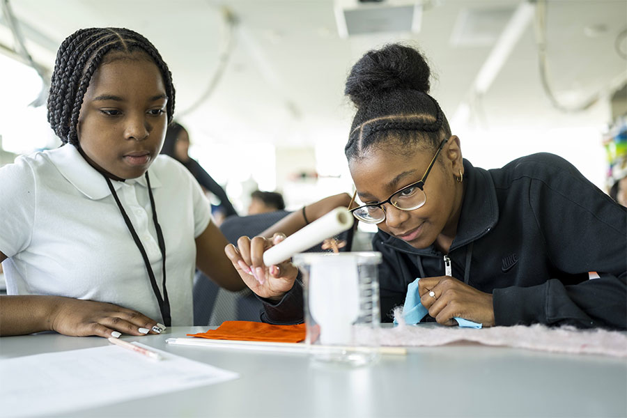 Students explore how different materials (like PVC, wool, etc.) can transfer charge to learn about static electricity.
